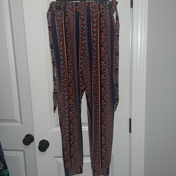 Mudd size Medium Y2K Hippie 70’s style super soft and stretchy! - Picture 2 of 9
